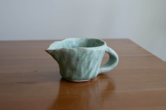 His quick pinchpot gravy boat