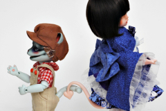 Tail Shake of friendship!