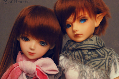 They are not siblings. :o